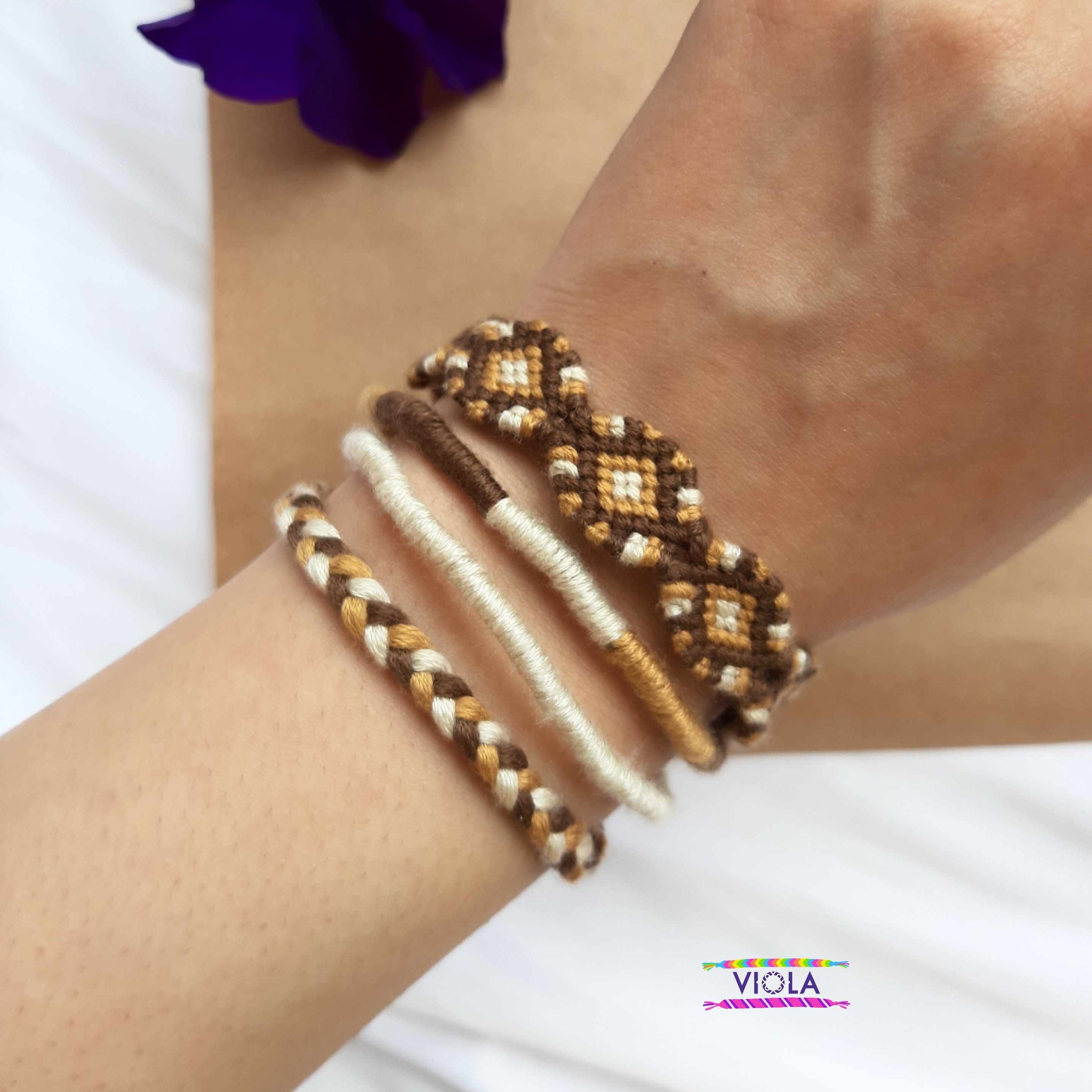 دستبند دور  پیچ بافت