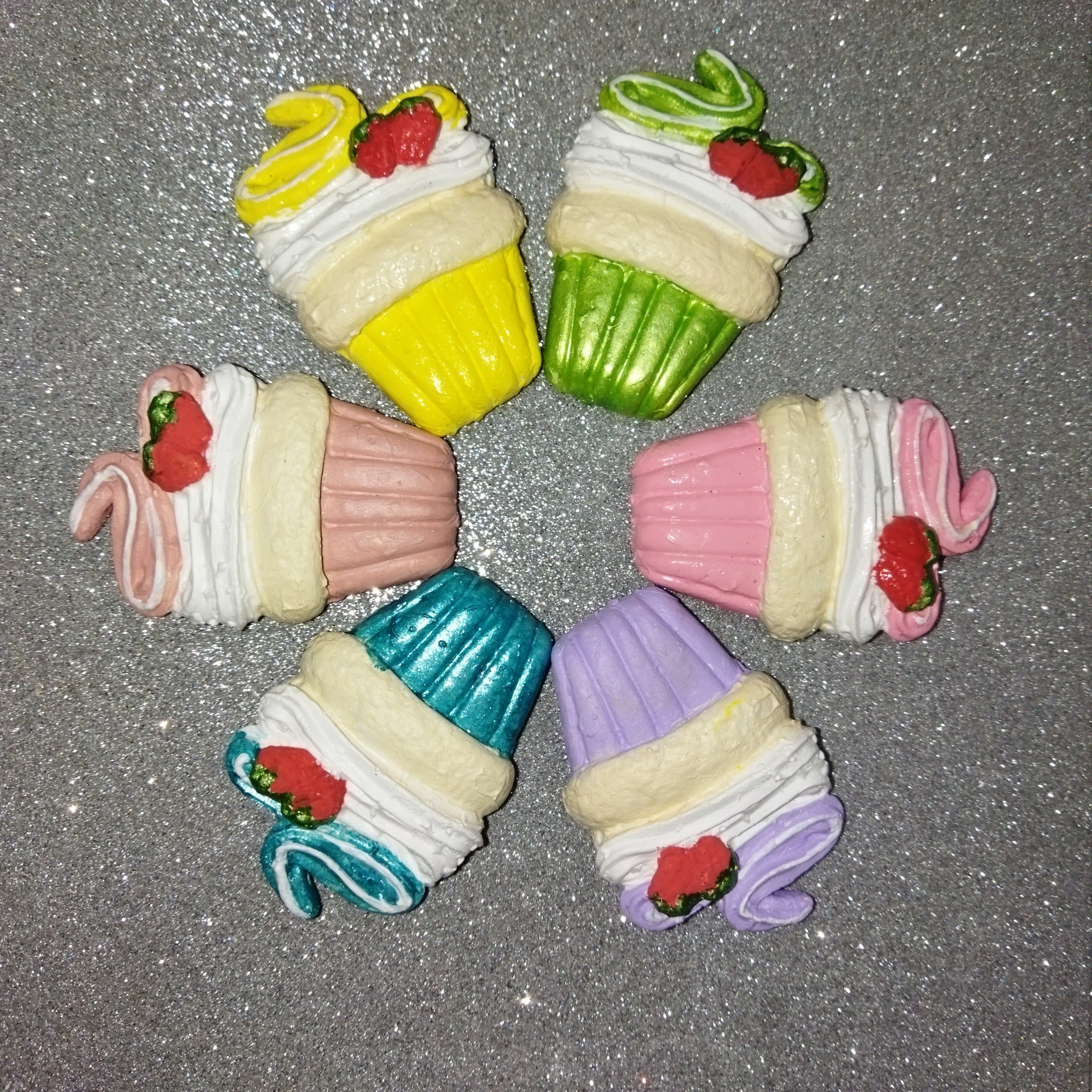 مگنت کاپ کیک