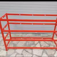 ویترین پیشخوان 2 متری 4 طبقه شیشه خور ، بدون شیشه ارسال بوسیله تیپاکس یا باربری بصورت پس کرایه بعهده مشتری 