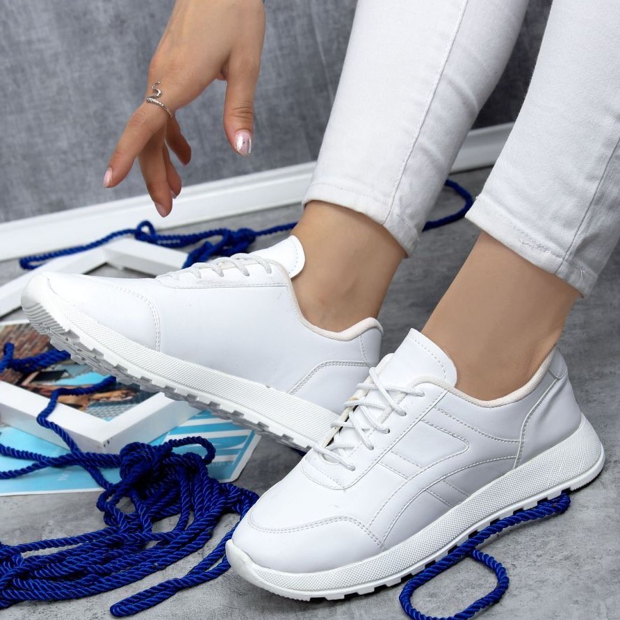 کتونی ریبوک سفید 