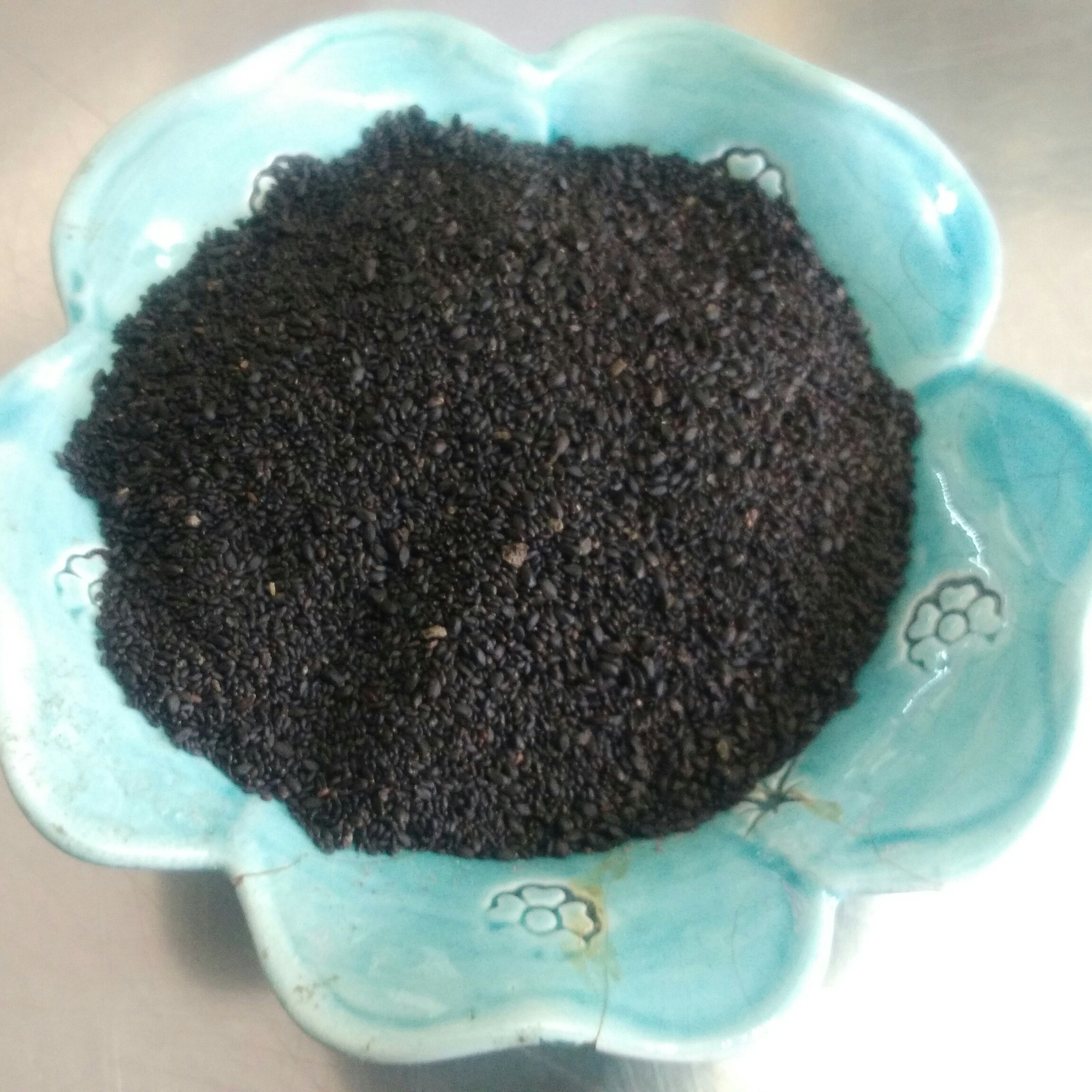 تخم شربتی ریز اصلی دهاتی(100 گرمی)