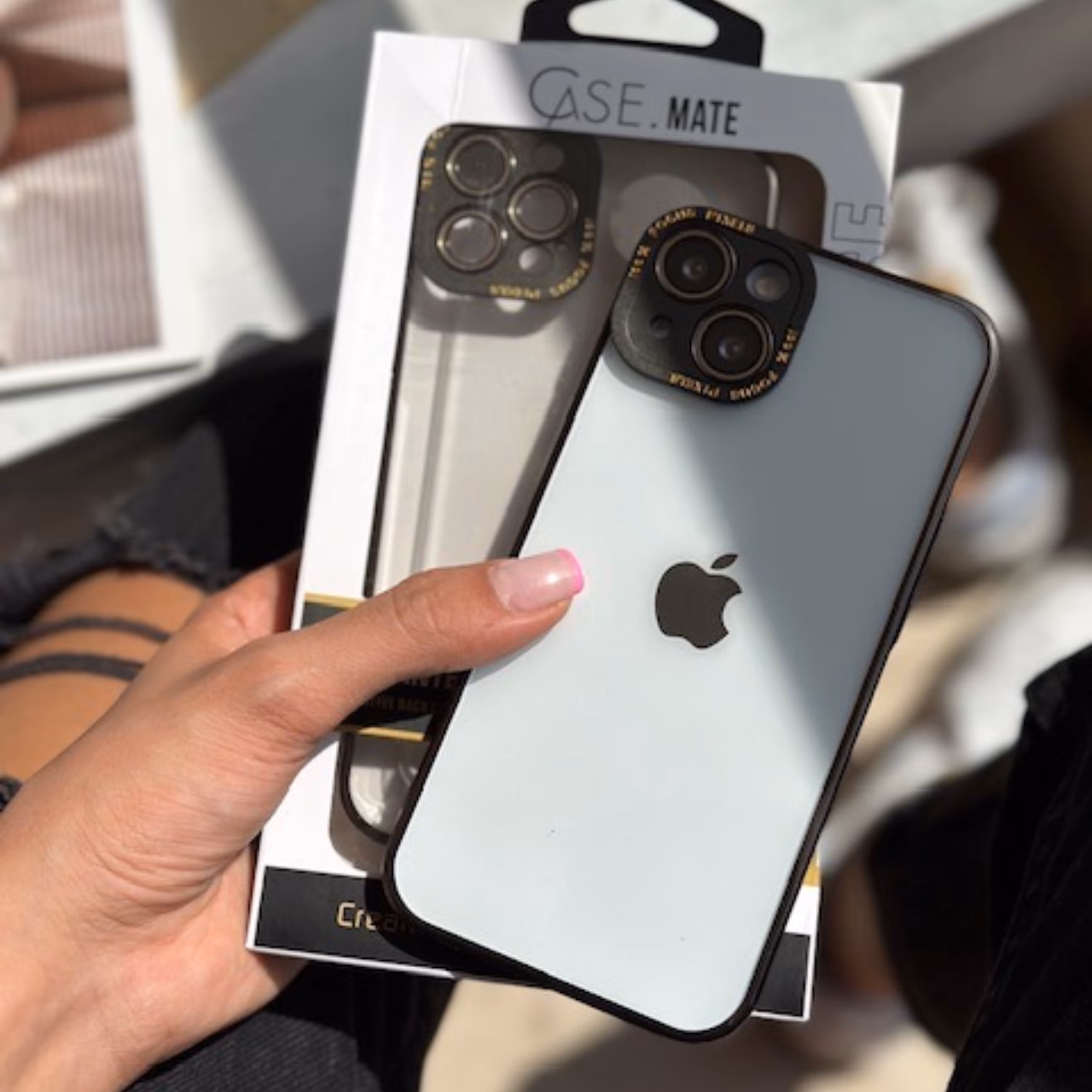 قاب اورجینال پشت شفاف دارای گلس لنز و پک بسته بندی اصلی