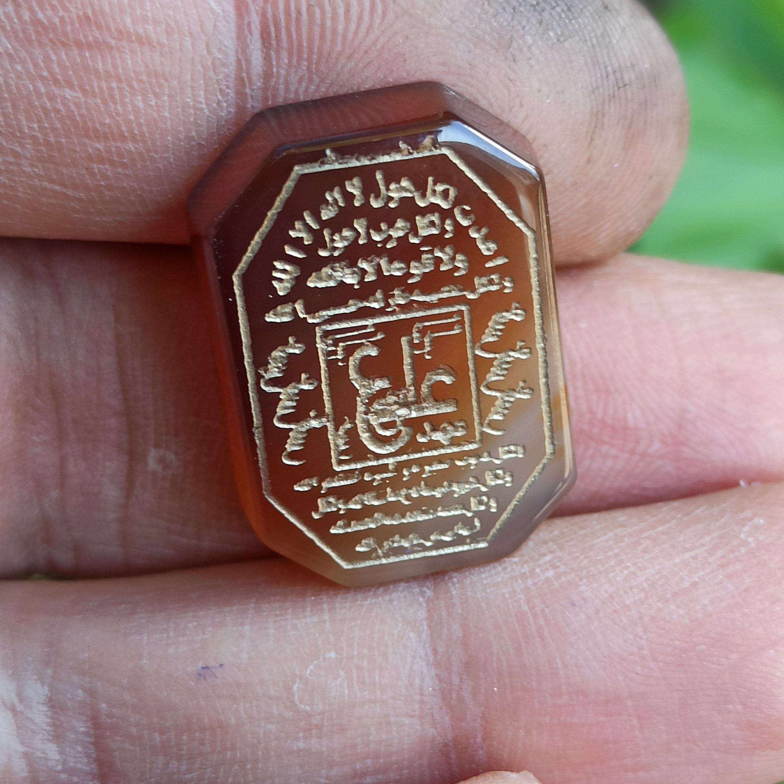 سنگ عقیق خطی کد(3) حکاکی حرز عین علی عقیق سلیمانی اصل معدنی سنگ فاخر حراج عقیق 