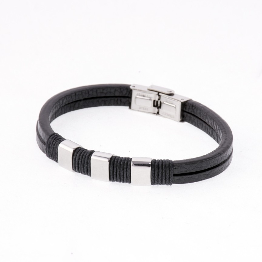 دستبند چرم طبیعی 