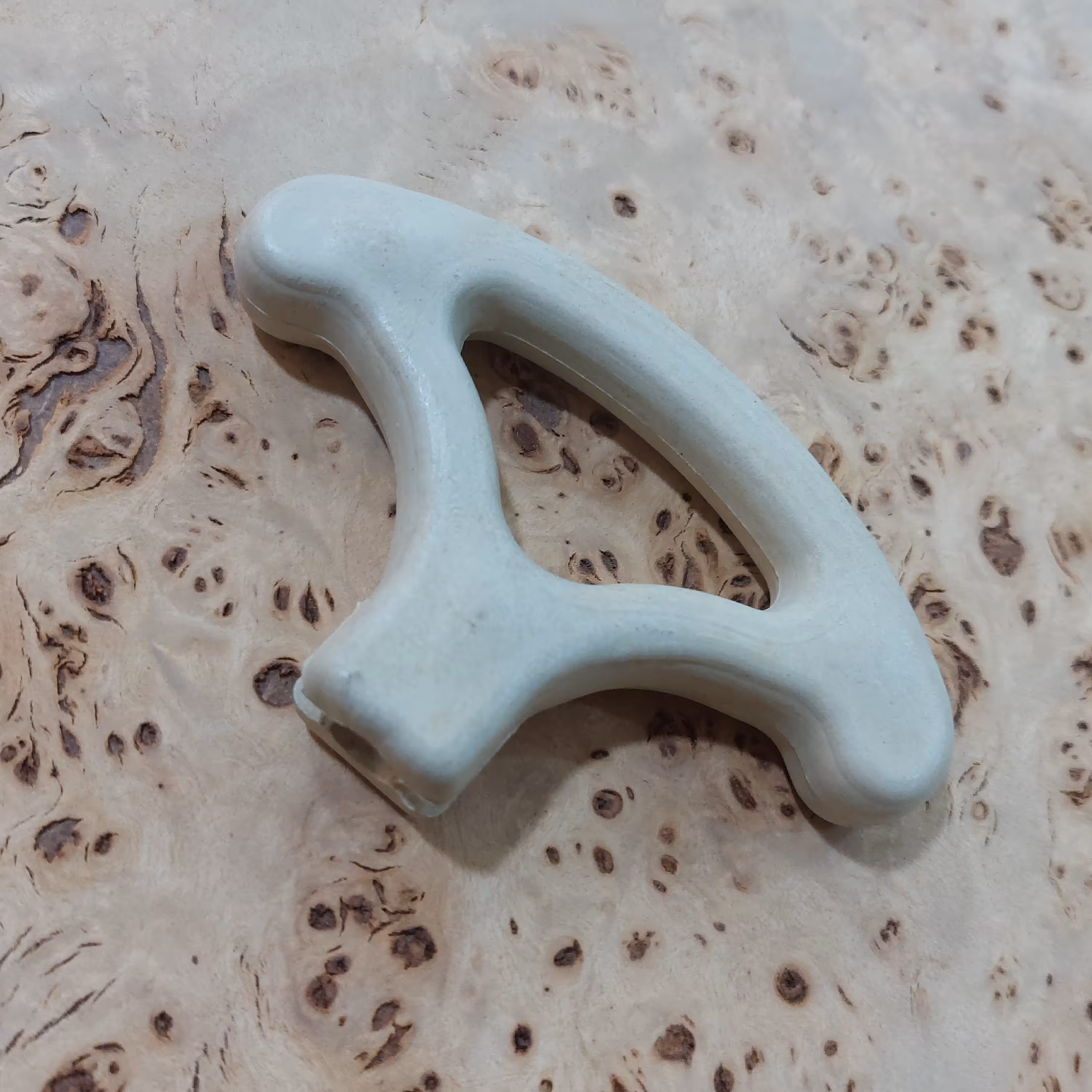 آچار مشتی جهت باز و بست پیچ های اره مویی 