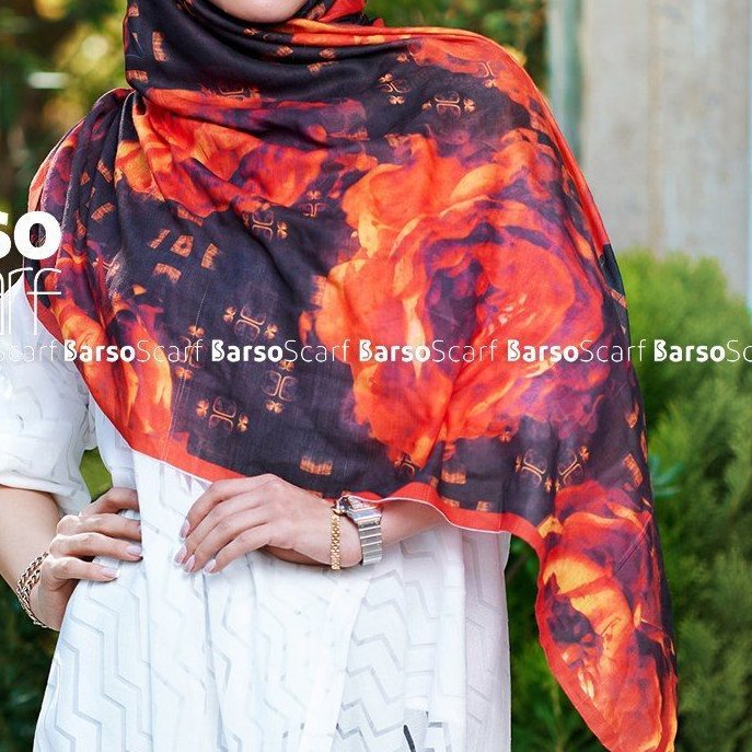 روسری گل نارنجی