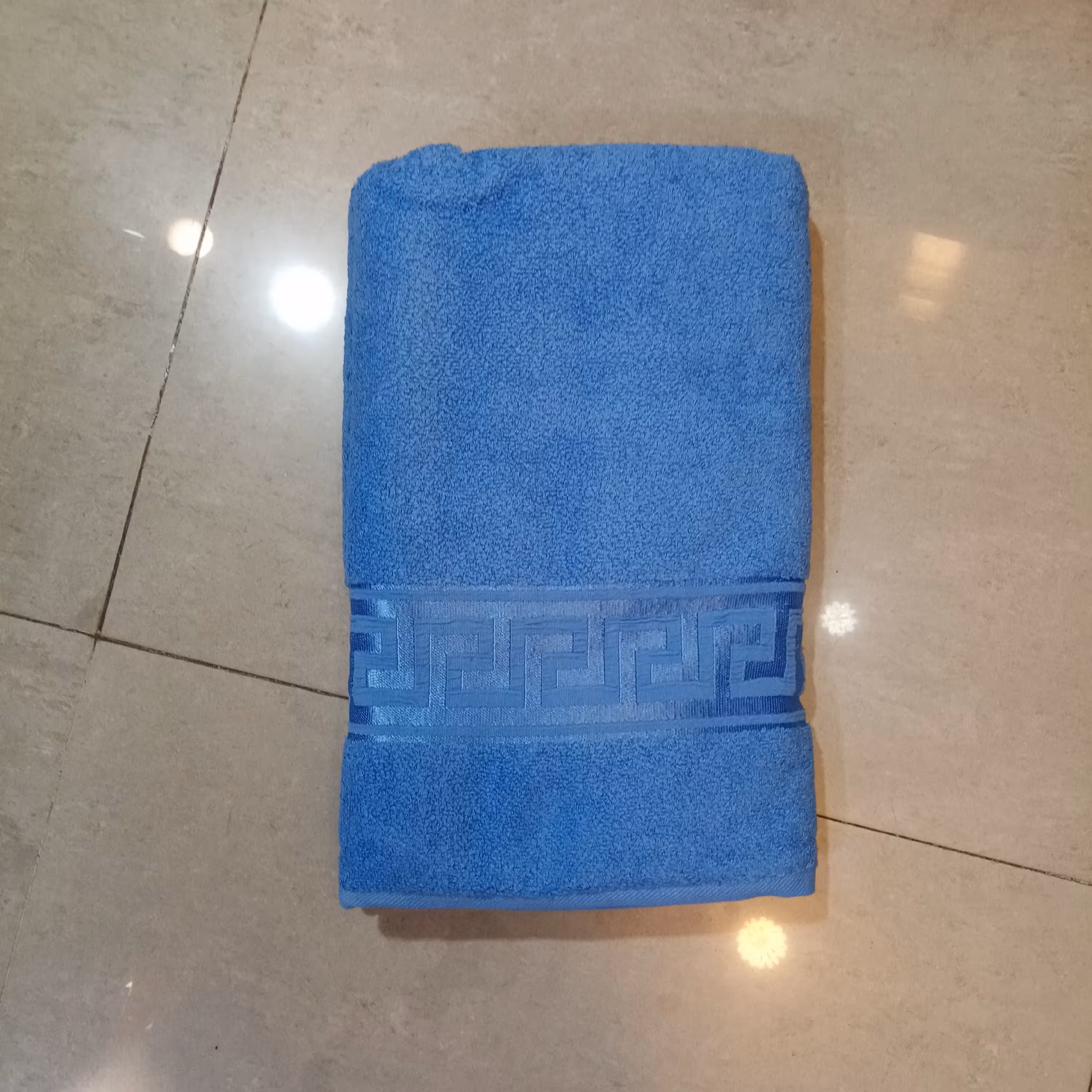حوله بزرگ حمام 