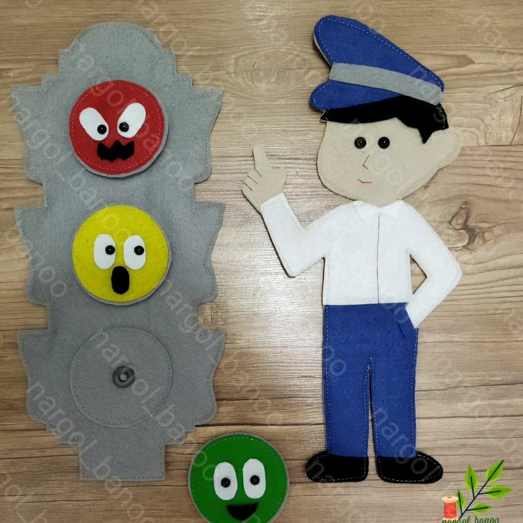 پلیس وچراغ راهنما برای تزیین کلاس مهد،پیش دبستانی و دبستان 