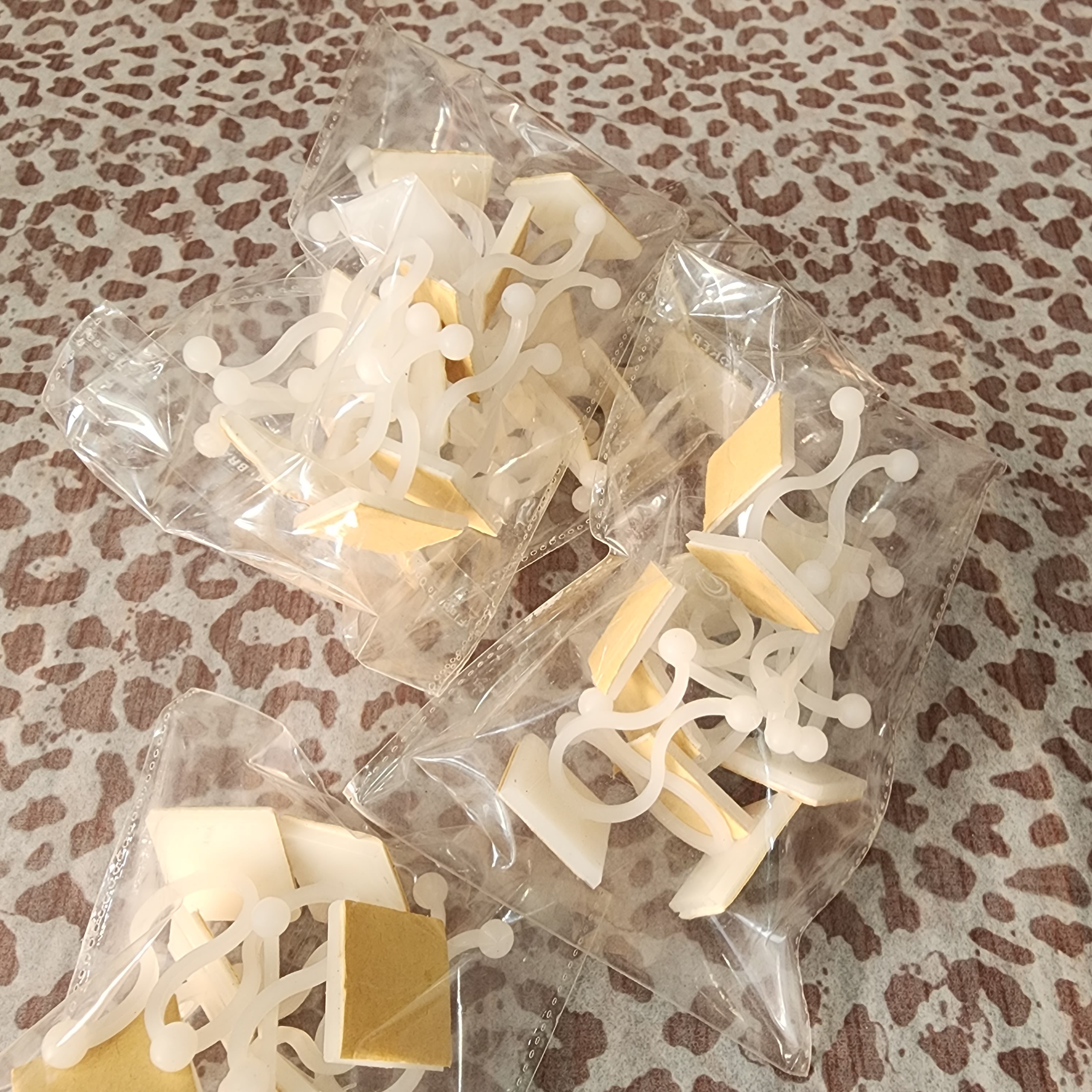 گیره پتوس