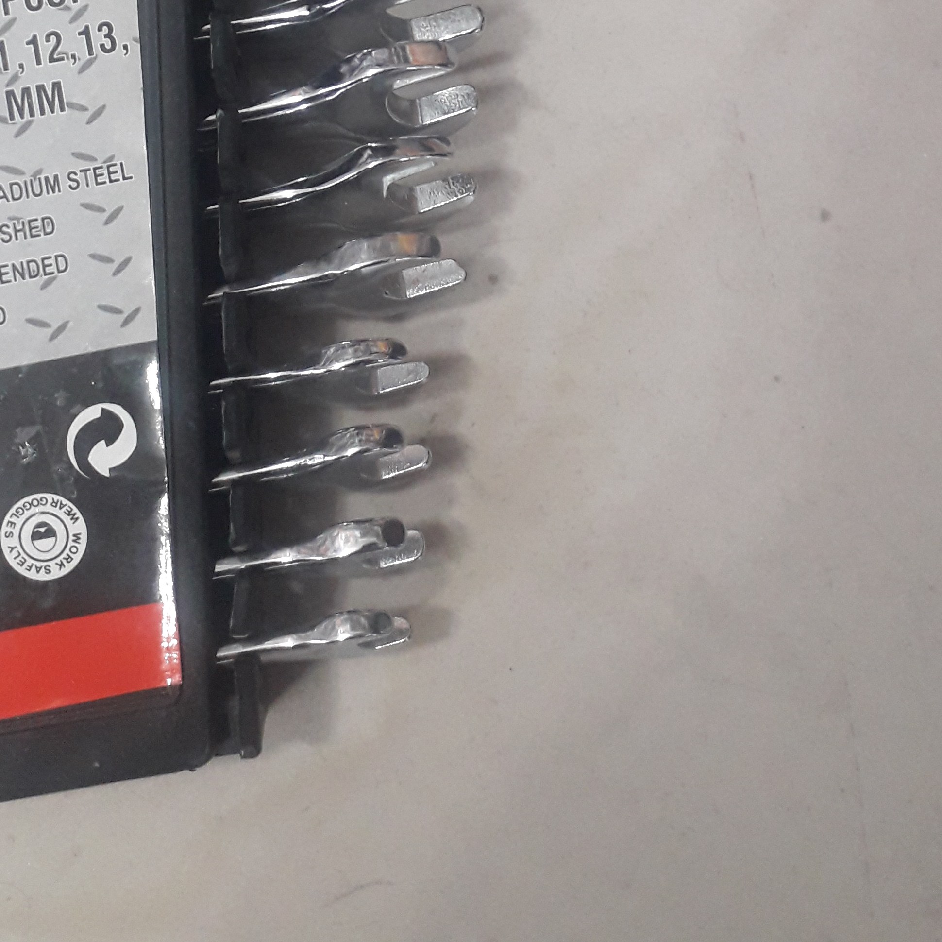 آچار 12تایی وزن 1کیلو