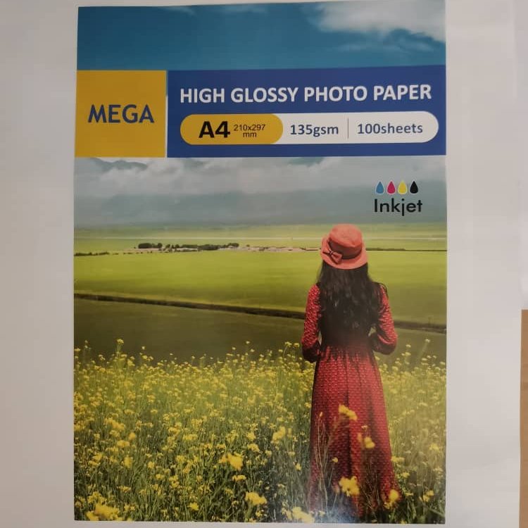 کاغذ فتوگلاسه 135گرم 100برگ A4 مگا