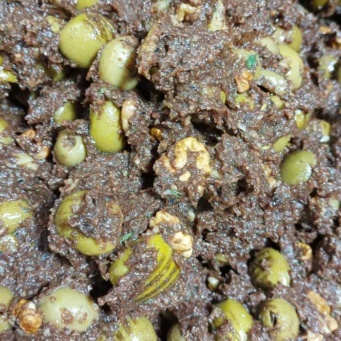 زیتون پرورده آنیمان