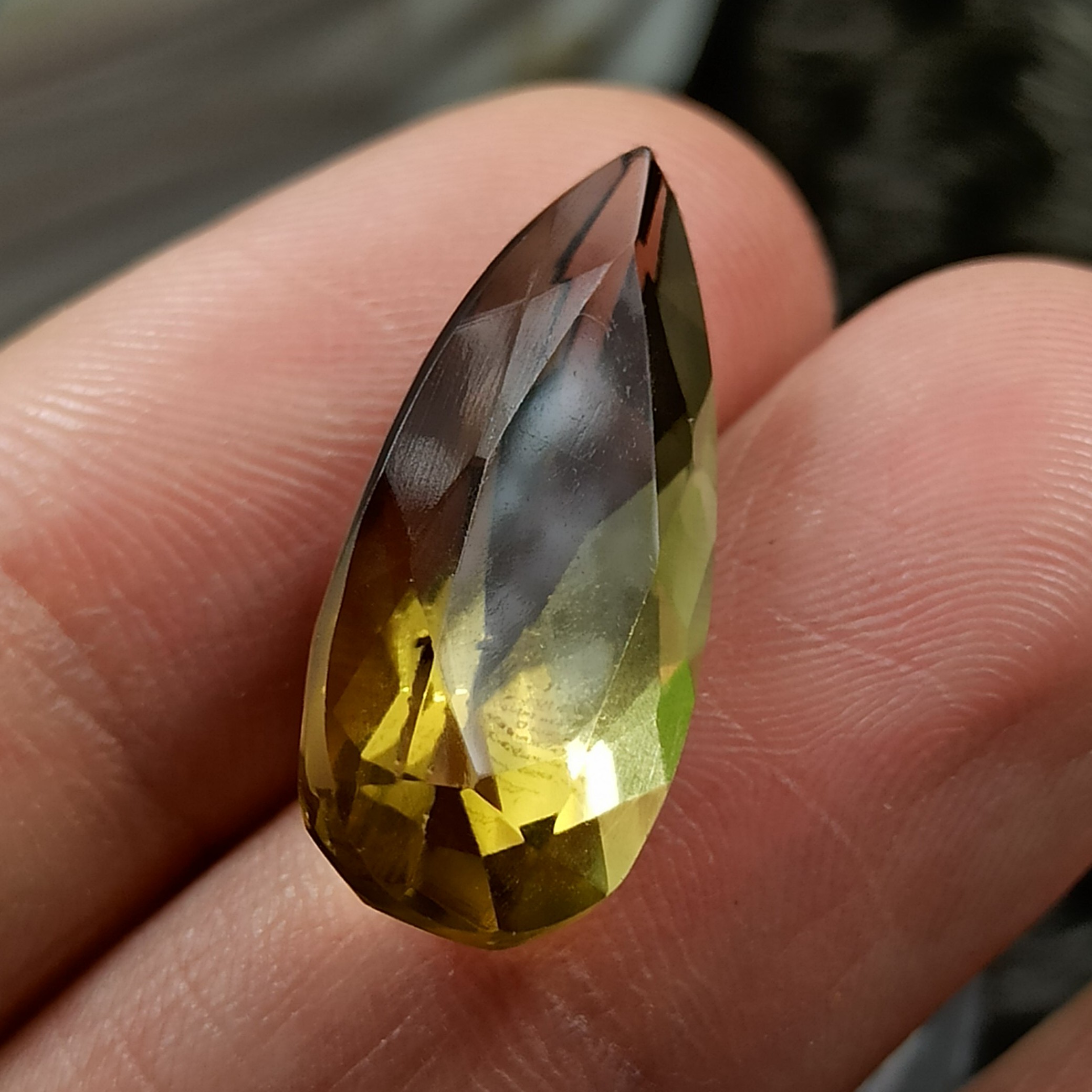 لیمو کوارتز جواهری اشکی  کد 37