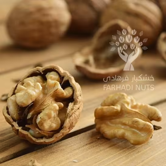 گردو پوست کاغذی 900 گرمی (تضمین کیفیت)