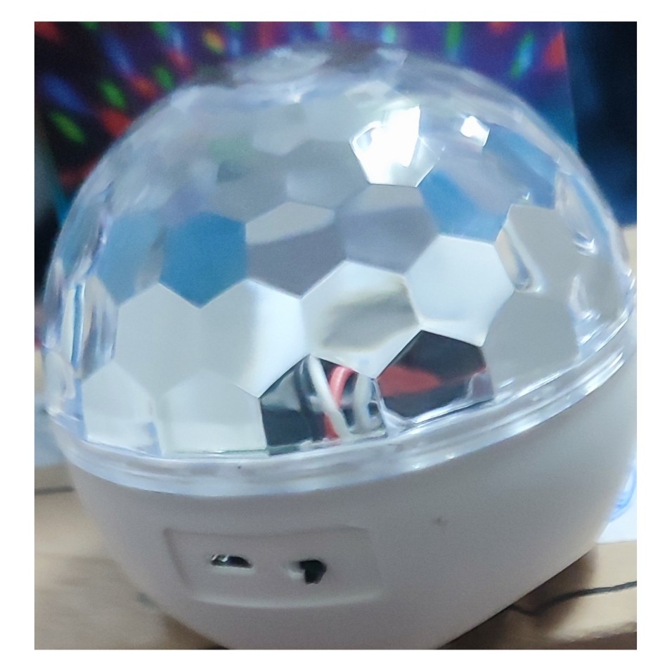  اسپیکر  بلوتوثی و رقص نور