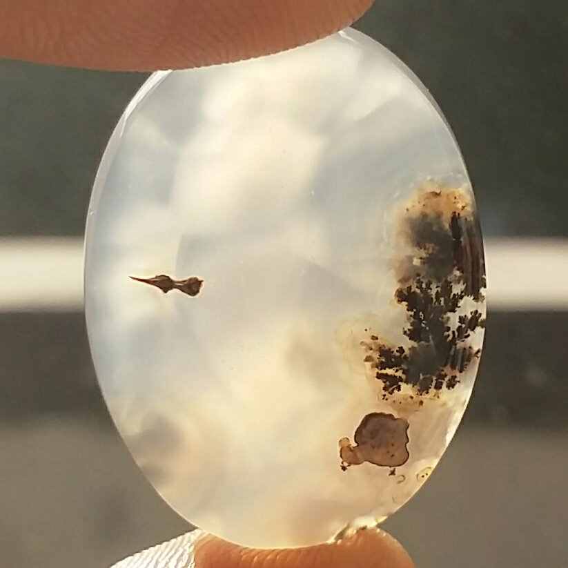 نگین عقیق شجر مشکی با شجرهایی واضح مصور محشر شاهکار خلقت 100 در 100 طبیعی خاص