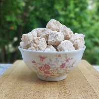 کشک گوسفندی نیمه چرب (نیم کیلویی) 