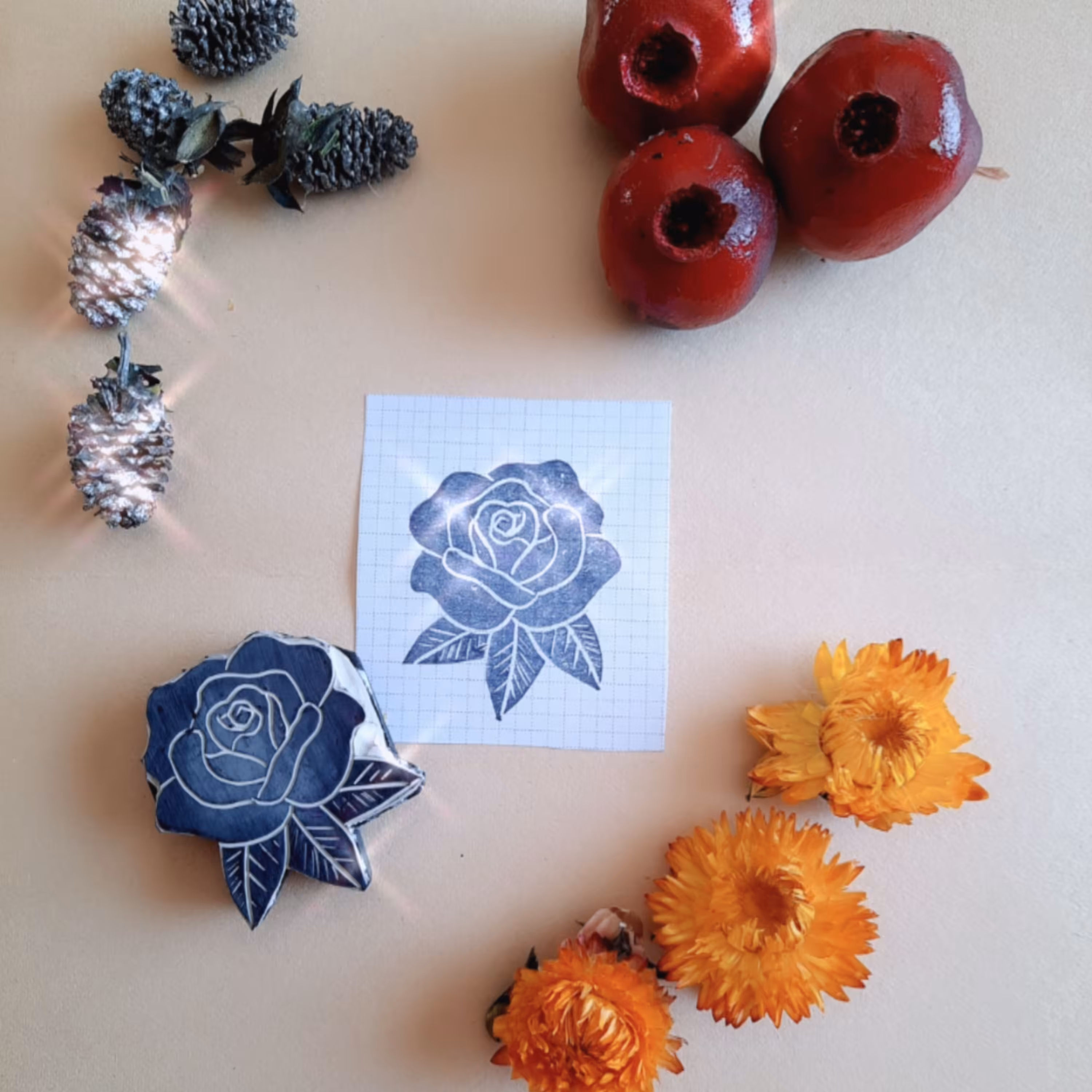 مهر گل رز..مهر لینو..شیک و جذاب برای چاپ پارچه و کاغذ..با پایه فوم فشرده