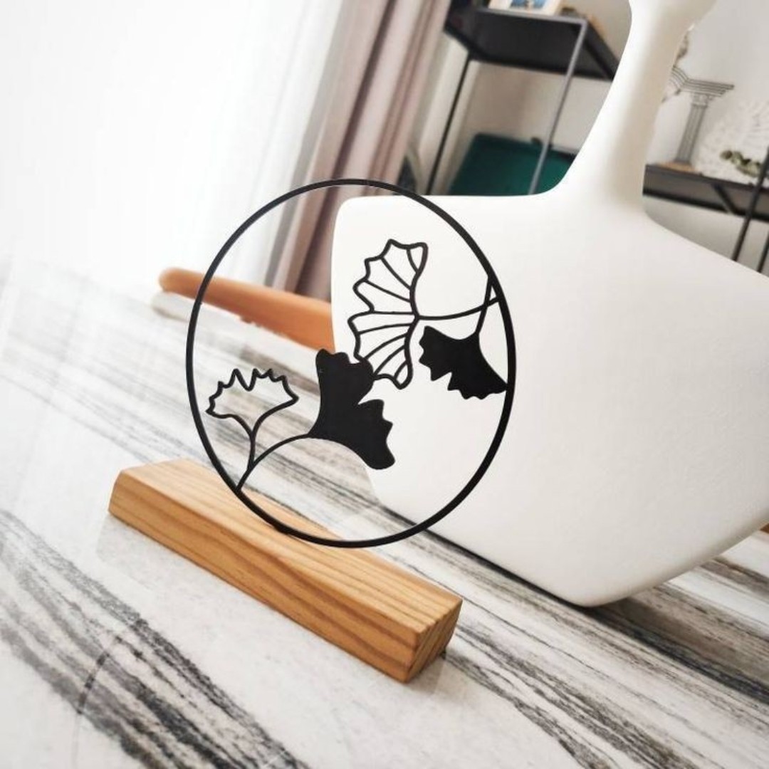 استند تزئینی طرح گل 