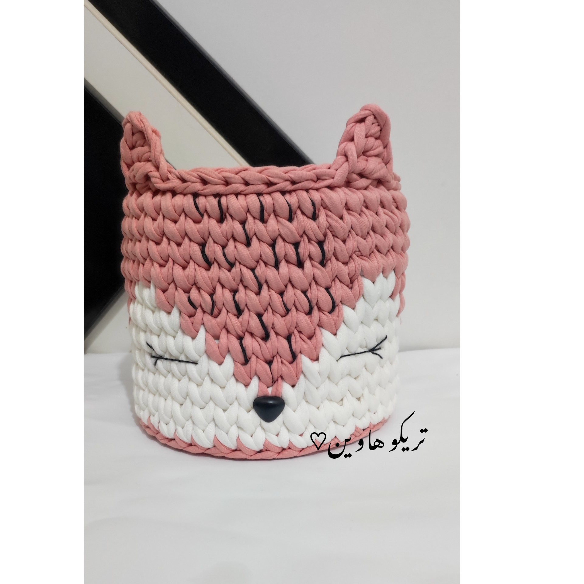 باکس روباه صورتی مدل تریکو مناسب اتاق کودک و سیسمونی