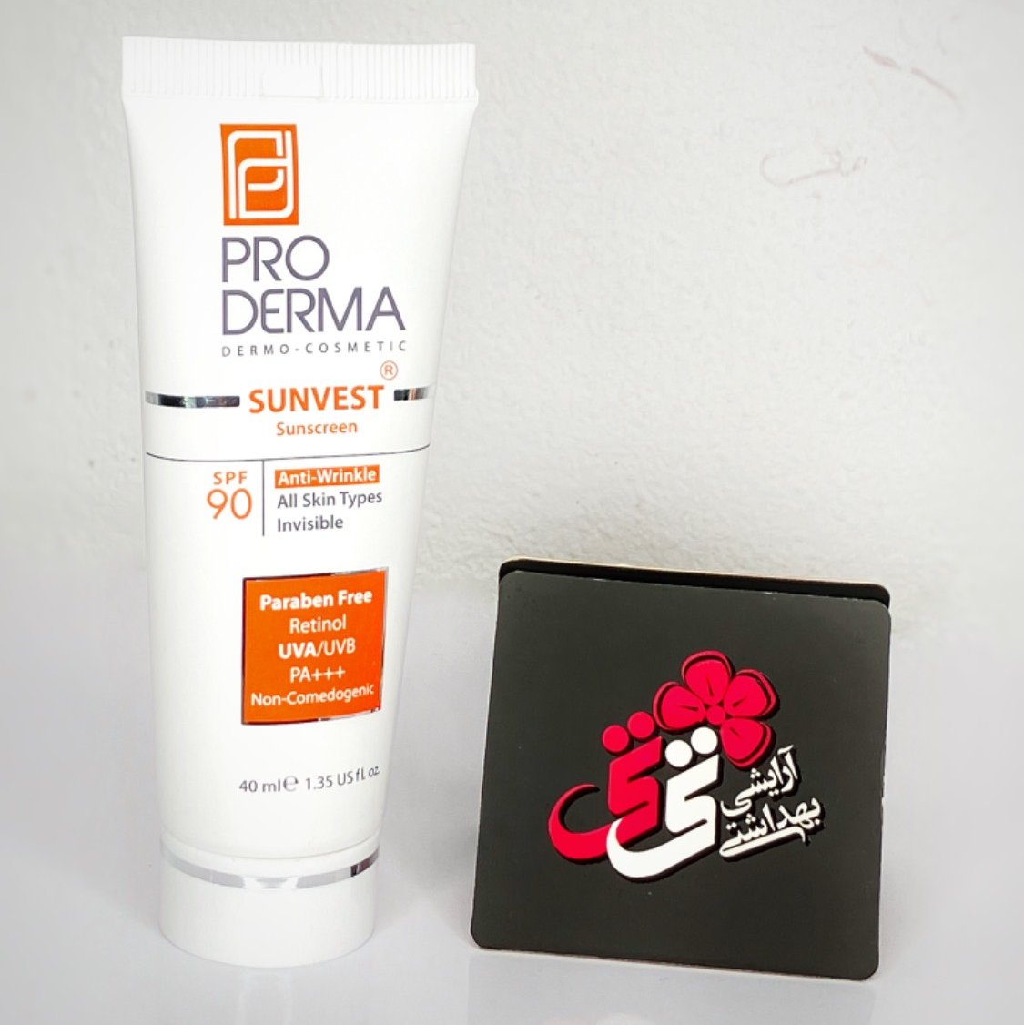 کرم ضد آفتاب و ضدچروک با spf90☀️ فاقد رنگ proderma