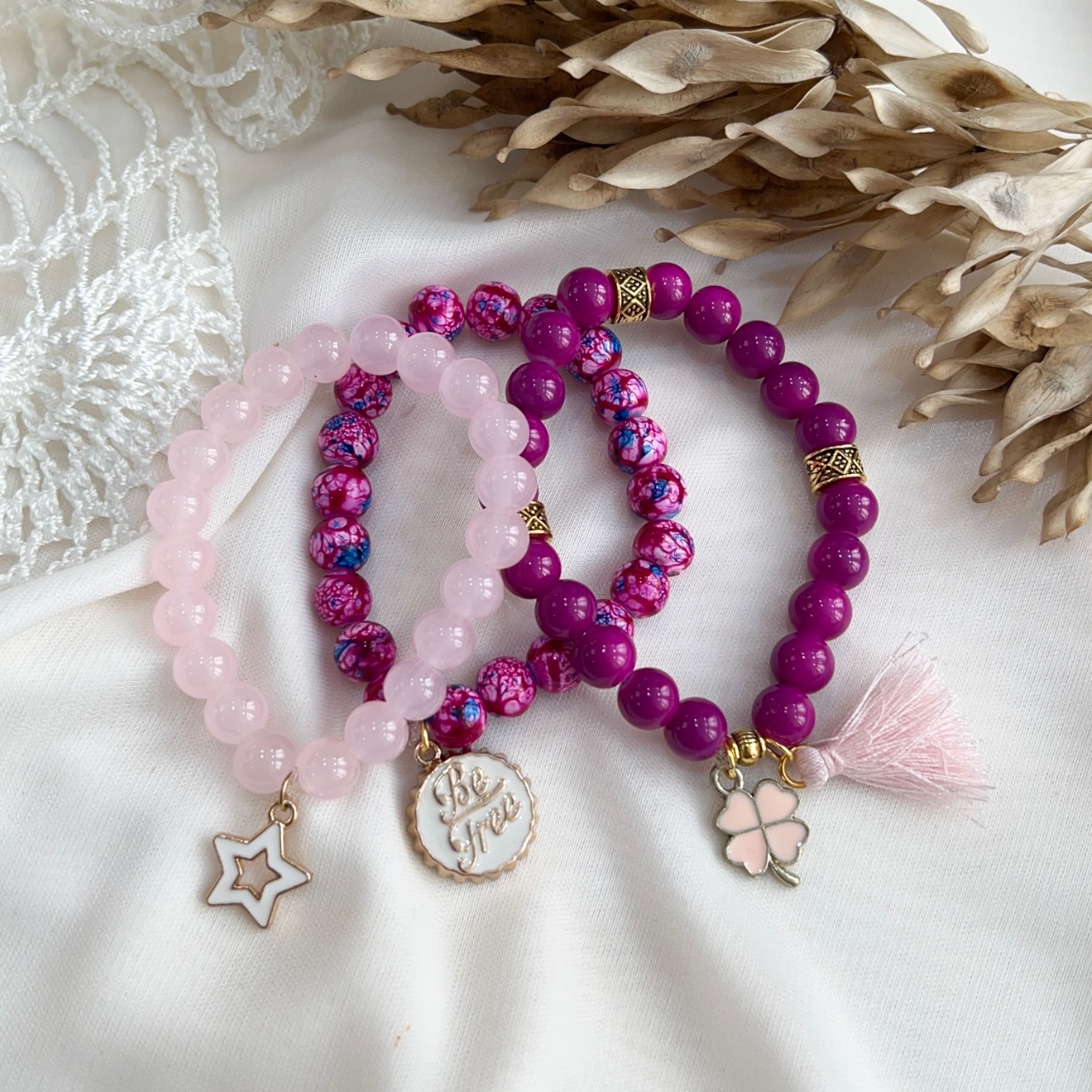 دستبند رنگی