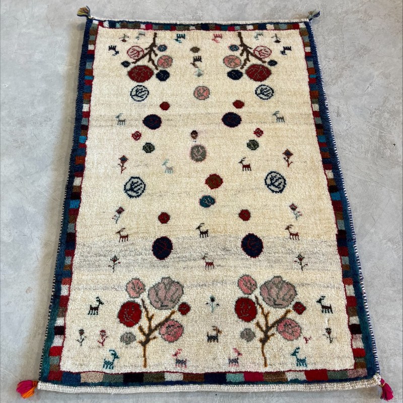  گبه یک متری دستباف طرح خودرنگ درختی گلی کد 215