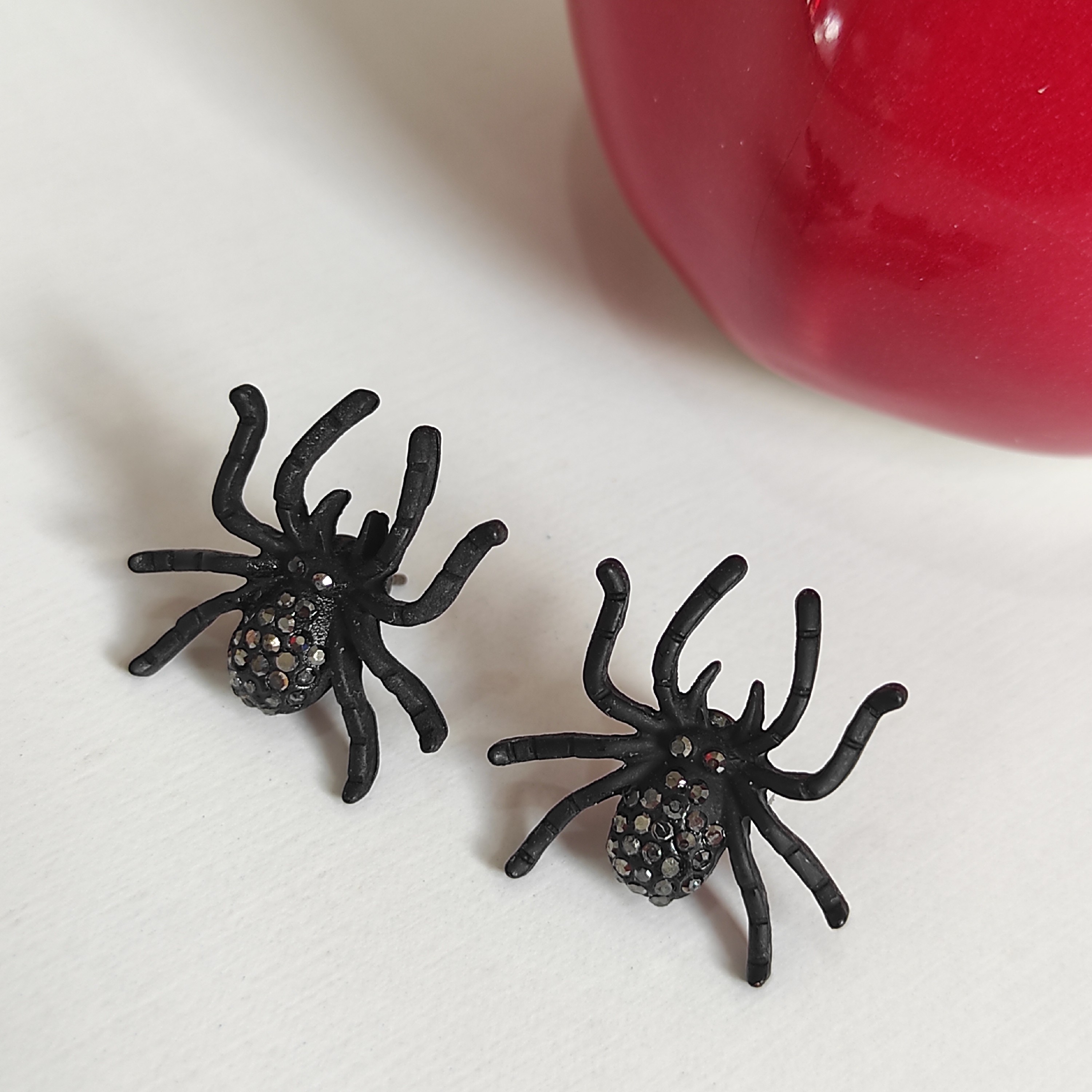 گوشواره طرح عنکبوت