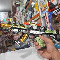 اسباب بازی تفنگ موزیکال حرکت  دار خارجی همراه فیلم عملکرد