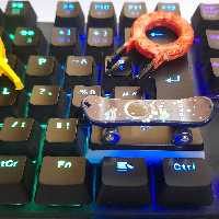 کیکپ طرح اسکیت بورد فضا نورد space ، کلید کیبورد مکانیکال و گیمینگ ،مناسب کلید شیفت