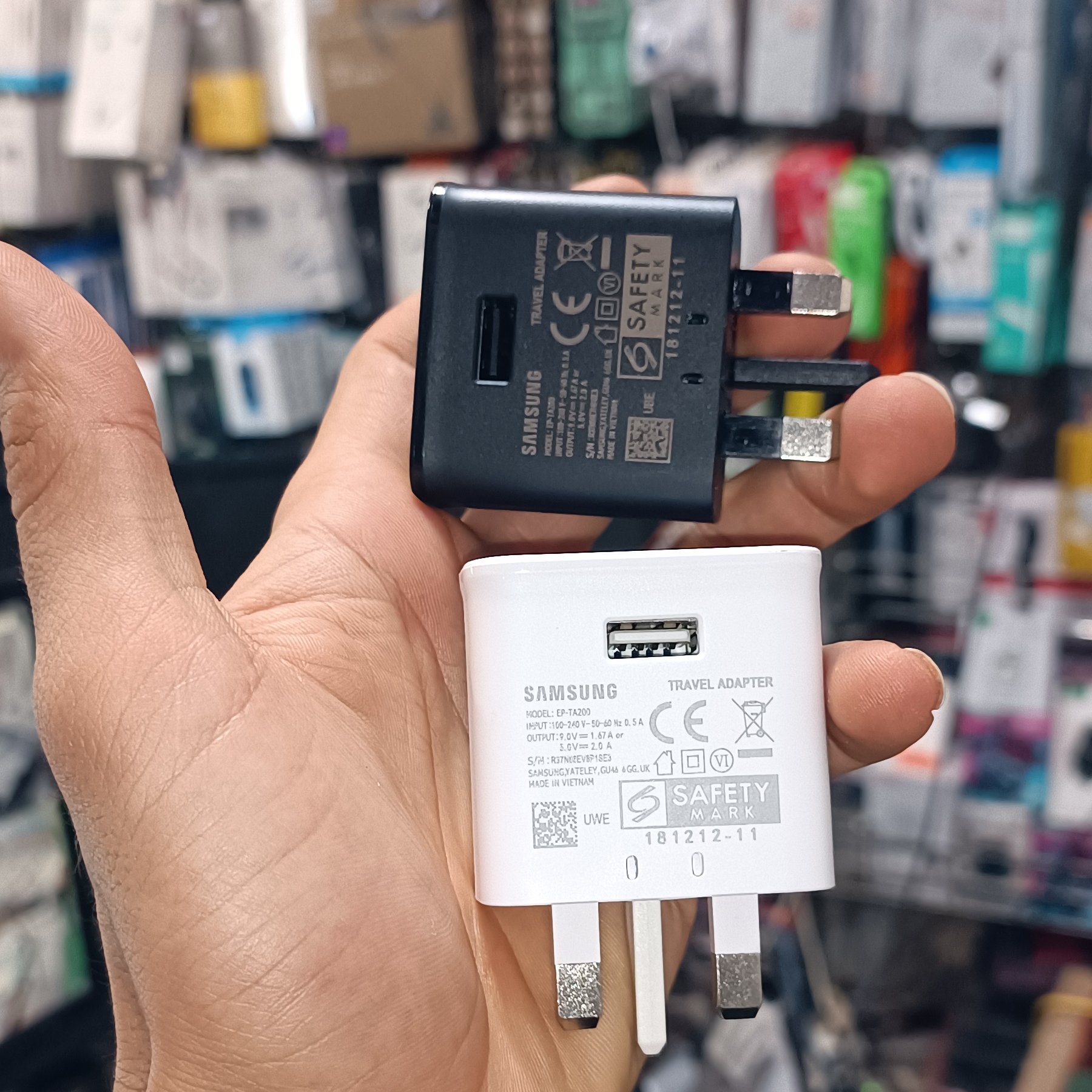 کله شارژ3 پین سامسونگ فست شارژ (اصل ویتنام) model:ep-ta200 مدل EP-TA200