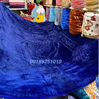 پتو نرمینه یک نفره مدل نرمین طلایی  گلد گل برجسته جعبه ای 