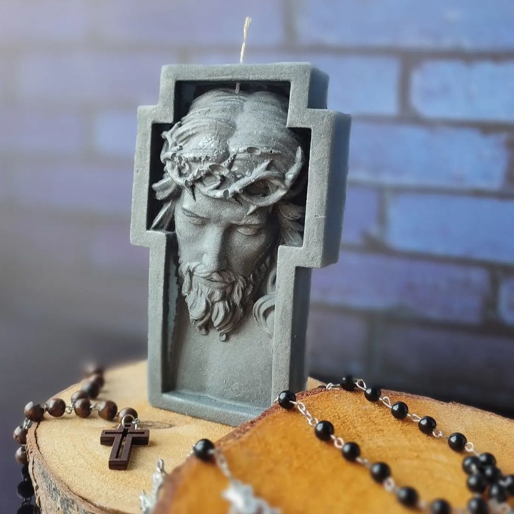 شمع حضرت مسیح ساخته شده بابهترین پارافین و ظرافت بالا