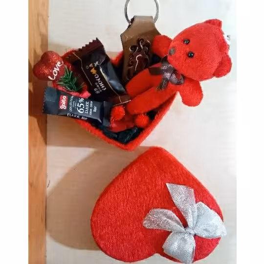 باکس مردانه جاسوئیچی چرمی خاص(ویژه ولنتاین)