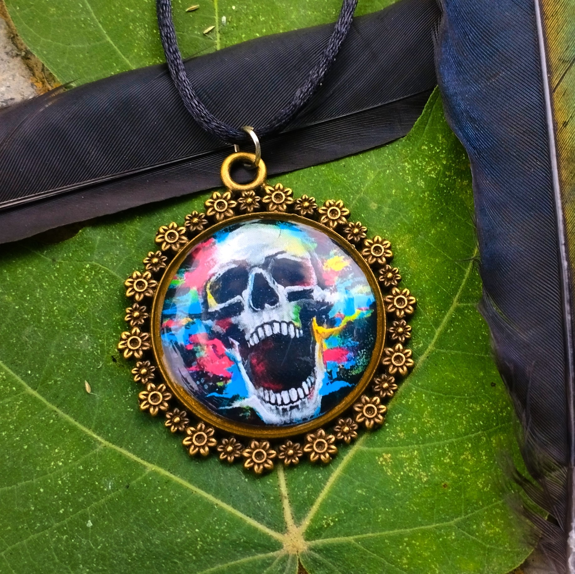 گردنبند طرح اسکلت اسیدی