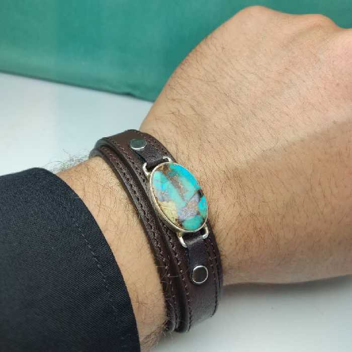 دستبند چرمی فیروزه نیشابوری اصل 