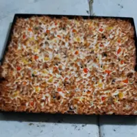 پیتزا مخلوط گوشت 4  نفره