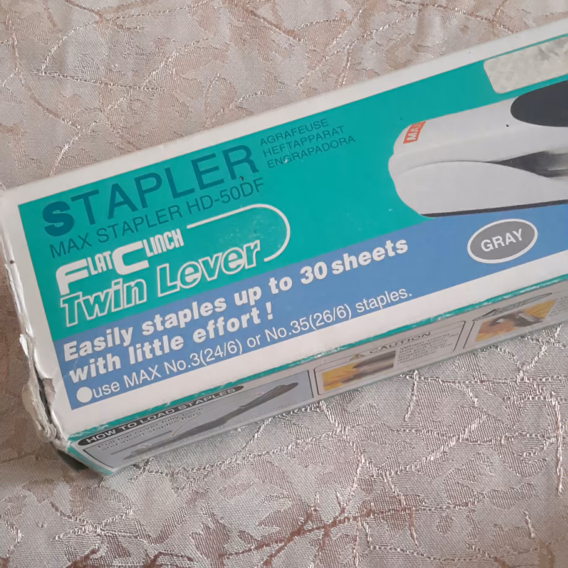 دستگاه منگنه قوی جنس خیلی خوب وقت زیر قیمت بازار رنگ سفید و مشکی