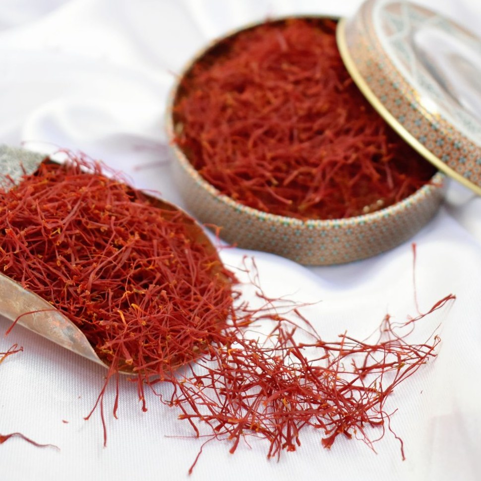 زعفران دیلان .زعفران طبیعی خراسان یک گرمی 