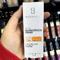 30 خشک ضد افتاب رنگی بیزانس تحت لیسانس فرانسهSpf 50Gold beige (30)پوست حساس و خشکماندگاری 12 ساعته بصورت مات روی پوست | amazonchi