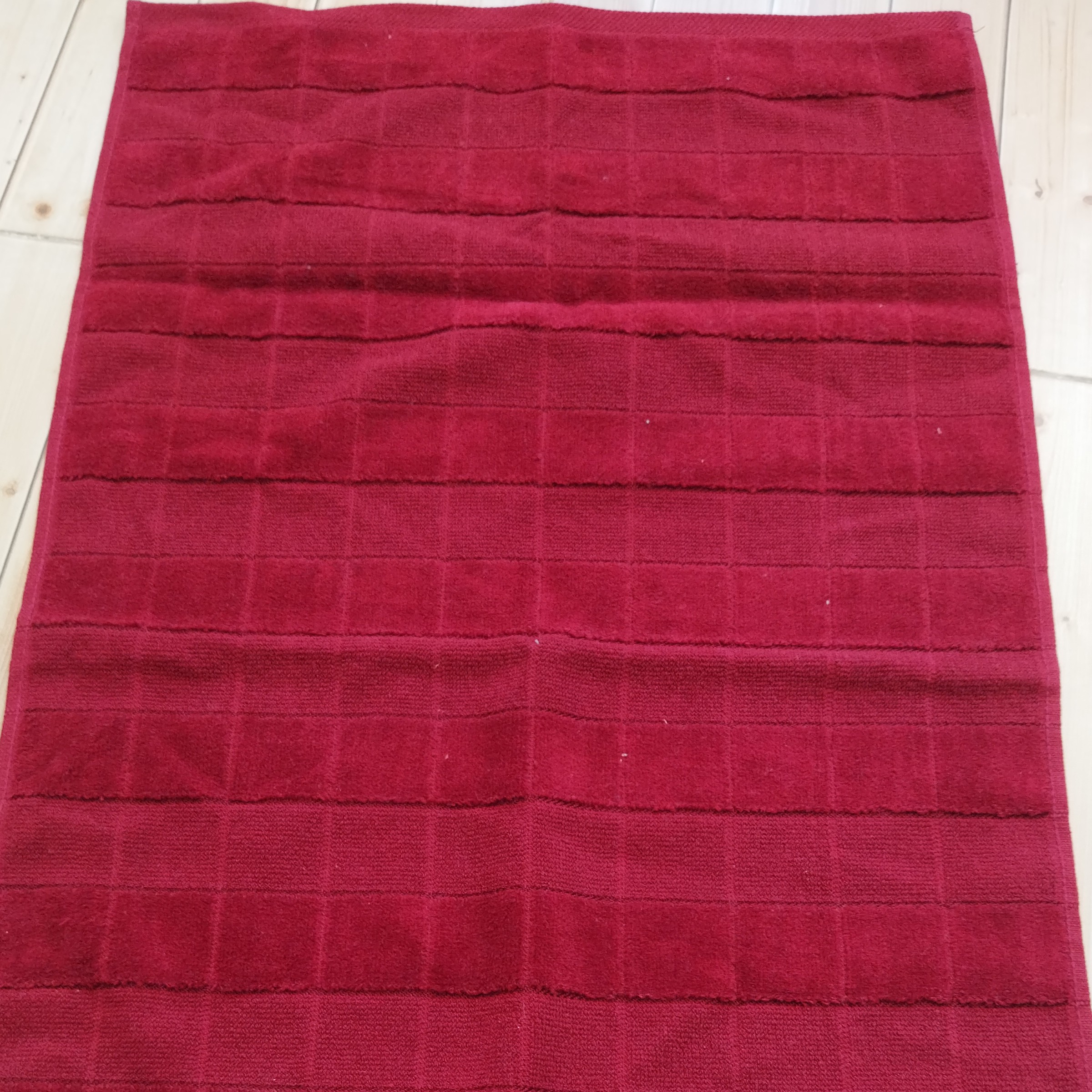 حوله دست و صورت ماندگار