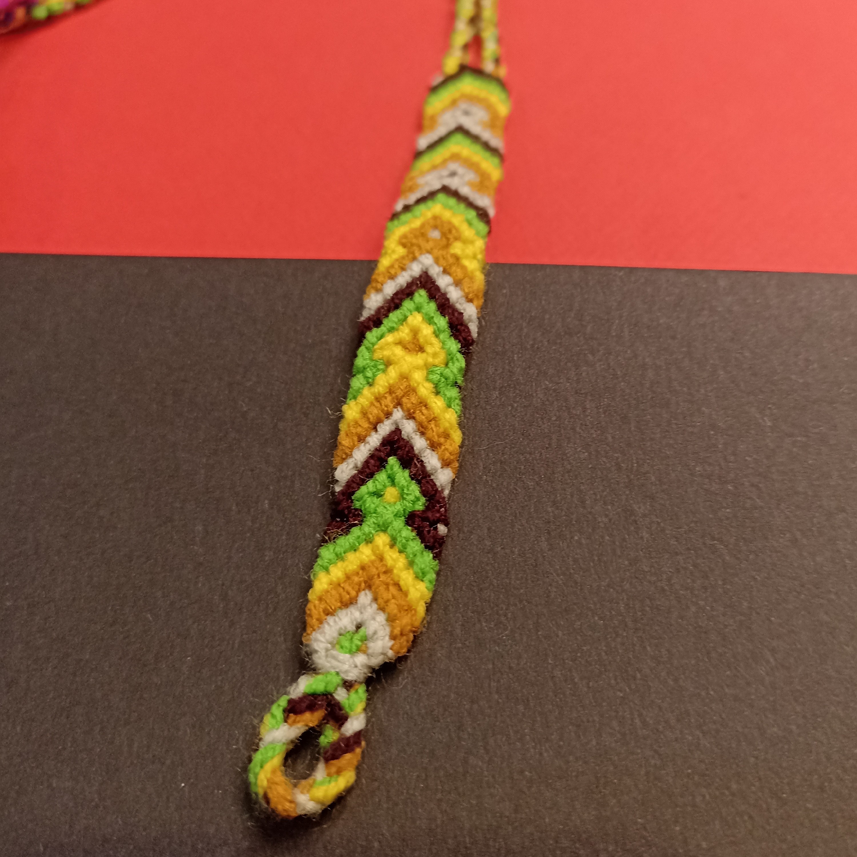 دستبند بافت کد115