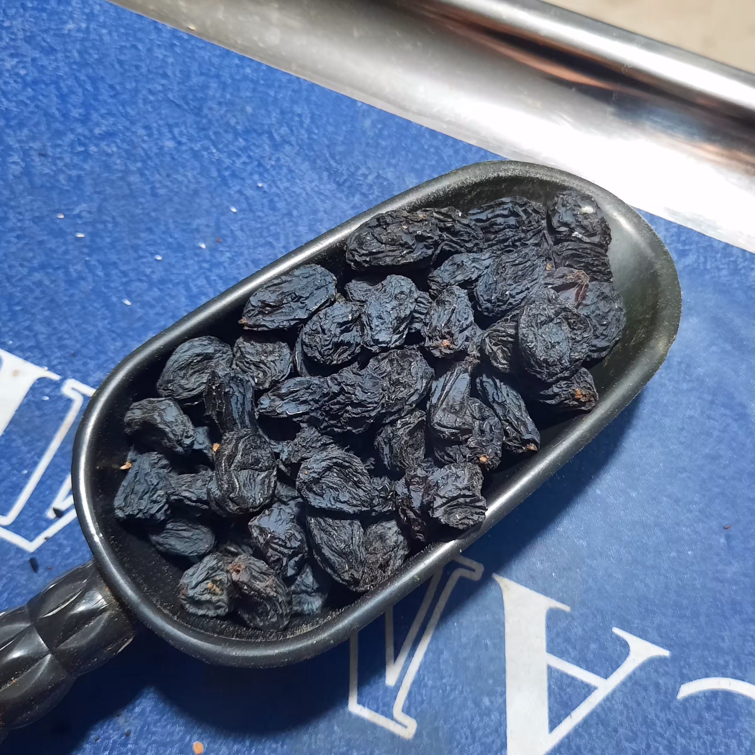 مویز درجه یک 