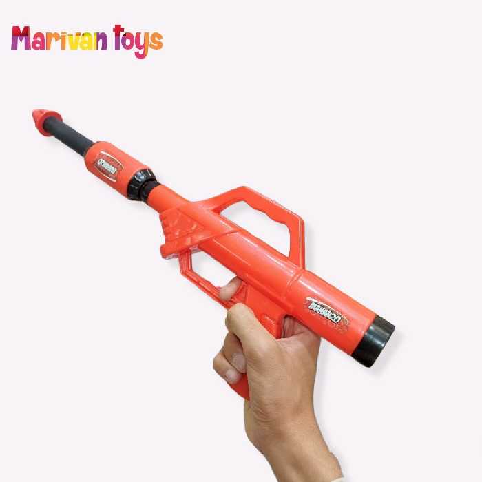 اسباب بازی تفنگ آب پاش بطری خور