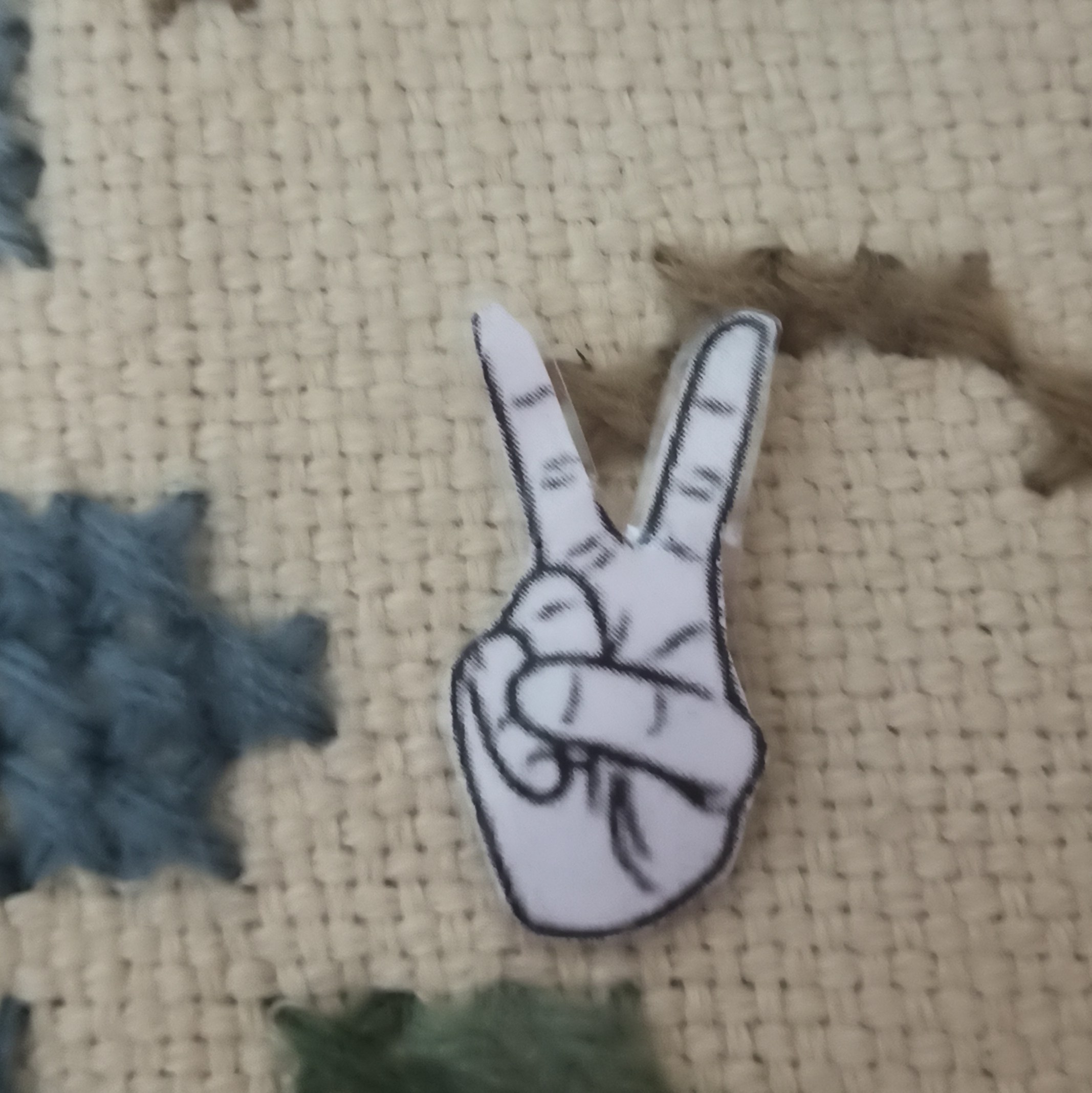 استیکر زد اب سیاه و سفید دست ساز