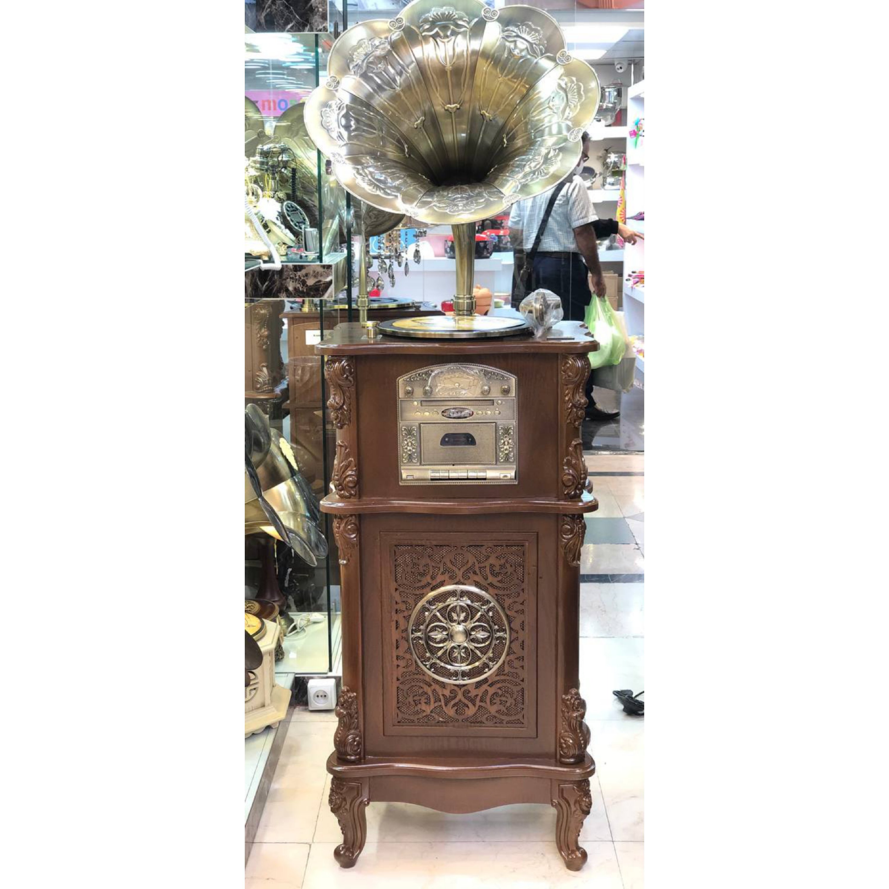 گرامافون مبله ایستاده فول لاکچری با شیپور فلزی مدل 2512