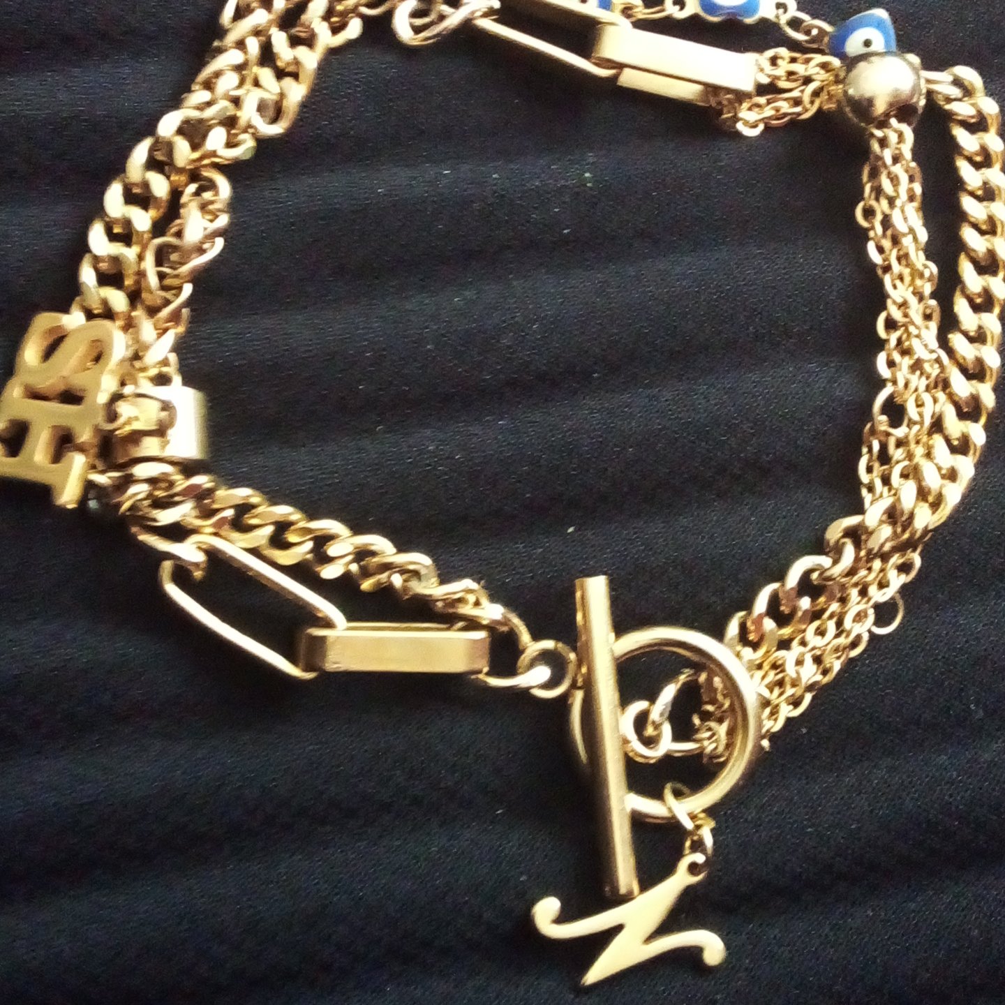 دستبند زنجیری  رنگ ثابت با اویز حروف کد 2015