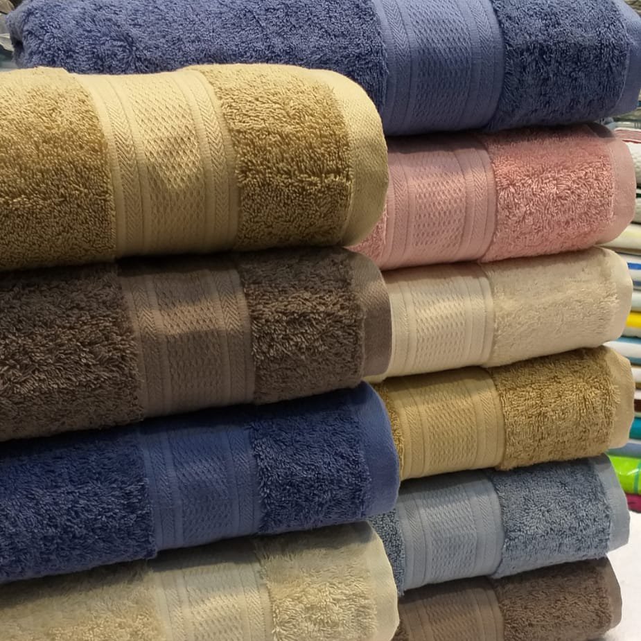 حوله حمام سایز بزرگ وارداتی نرم و بدون پرزدهی ابعاد 70×140