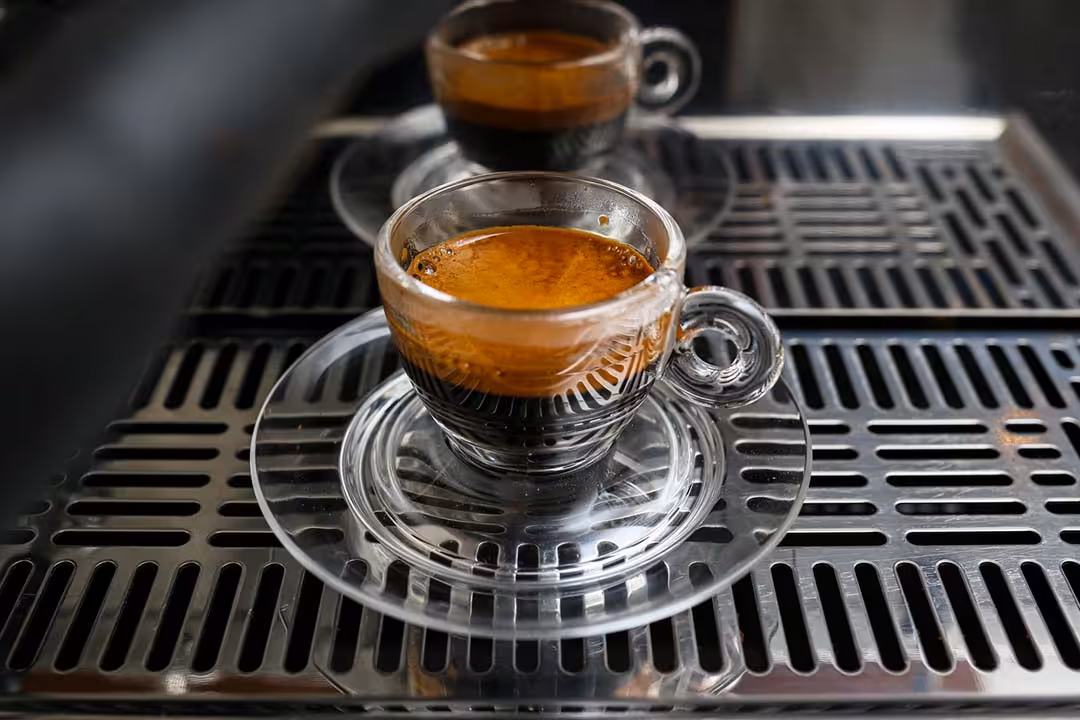 چرا اسپرسوی ما بدون کرما است؟