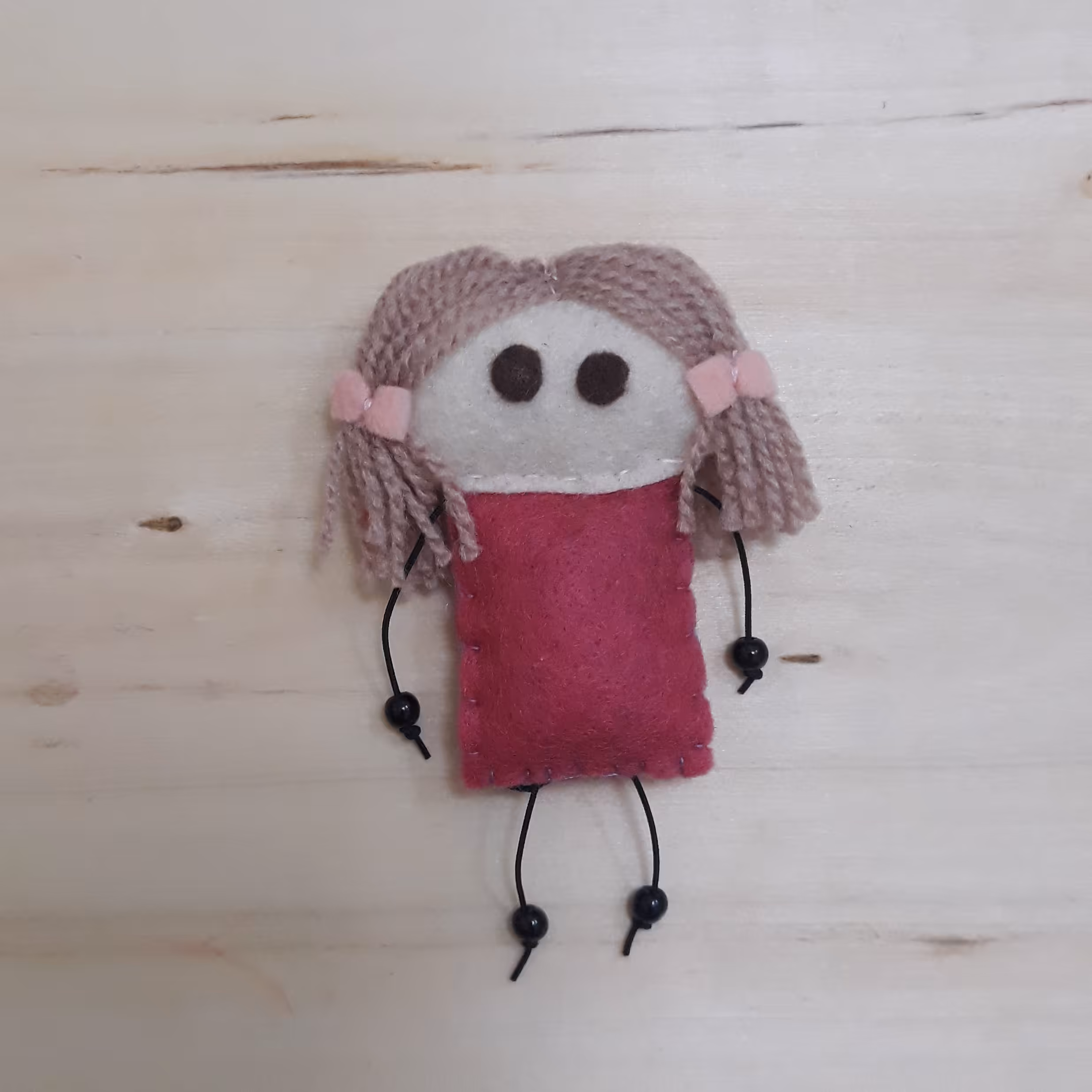 آویز کیف نمدی دختر  کد 02